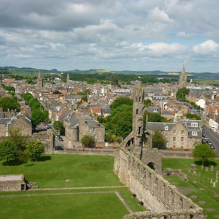 Central St Andrews 2 Bed Apartment - Free Parking Екстериор снимка